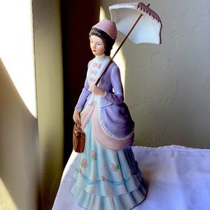 1978 Mrs. Albee Figurine